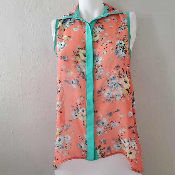 Paper Crane Anthro Sleeveless Peach and Green Floral Top - Picture 1 of 7